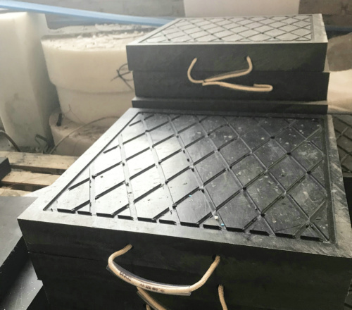 支腿墊板廠(chǎng)家生產(chǎn)